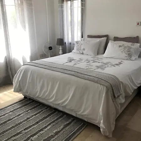 Casa Blanca Kyrenia * Vasilia
