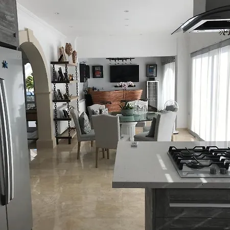 Casa Blanca Kyrenia فيلة