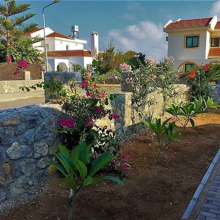 Casa Blanca Kyrenia فيلة